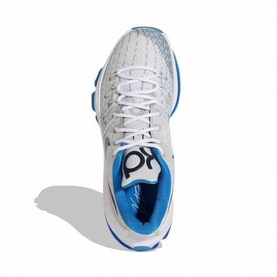 کفش ورزشی سفید و آبی مناسب سالن و باشگاه با بندهای سفید و پارچه داخلی آبی مدل KD8 نایک از نمای بالای رویه