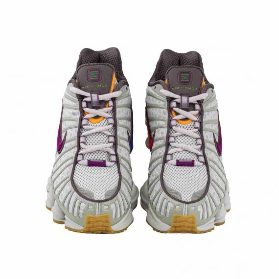 خرید آنلاین کفش مخصوص رانینگ پسرانه و مردانه نایک شاکس مدل C17691 001 | اورجینال پل