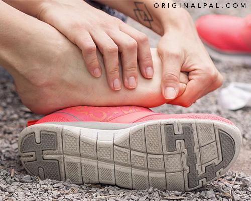 اثرات کفش ورزشی نامناسب بر ایجاد انحراف انگشت شست پا