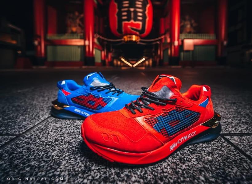 دو مدل کفش های جدید اسیکس به رنگ قرمز و آبی روی زمین